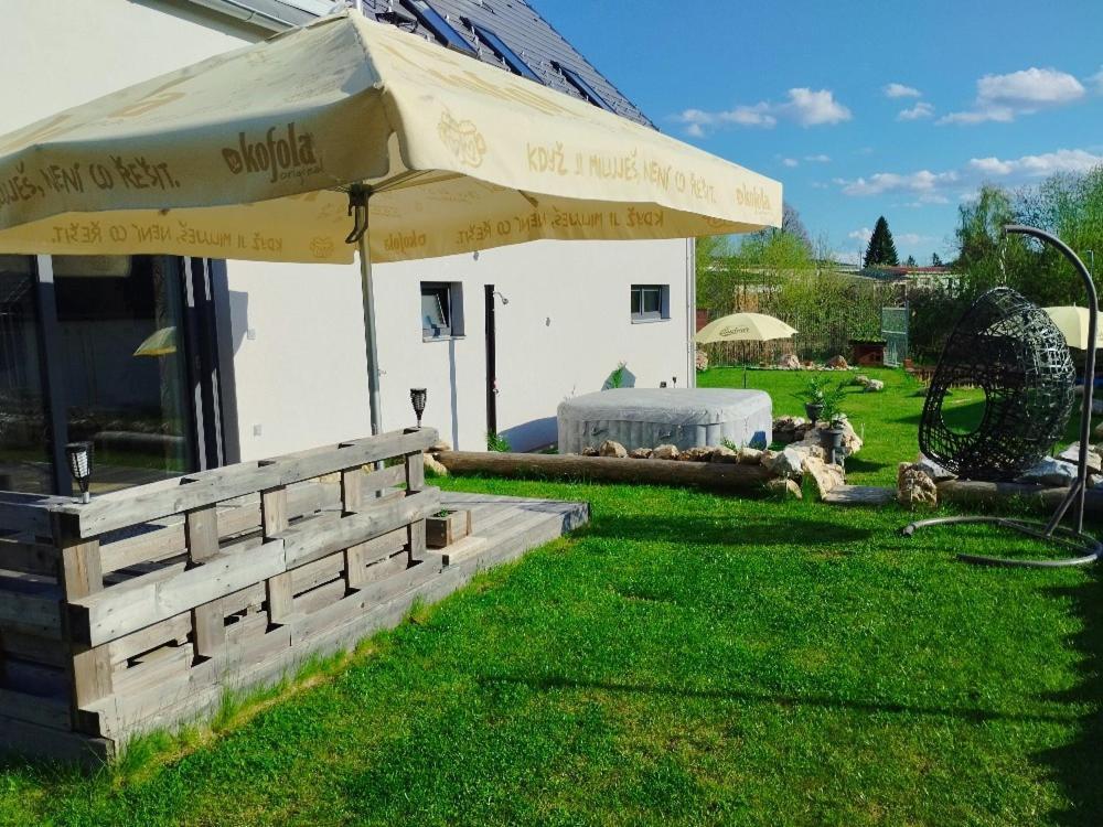 Apartman Dasa Frymburk Exterior foto