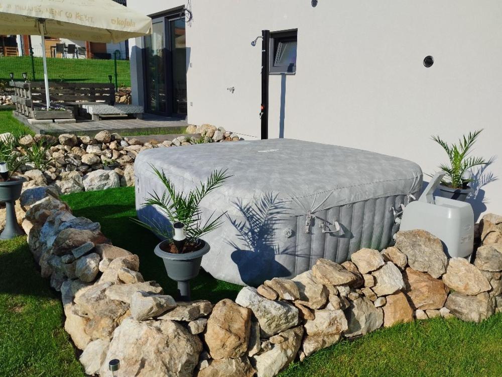 Apartman Dasa Frymburk Exterior foto